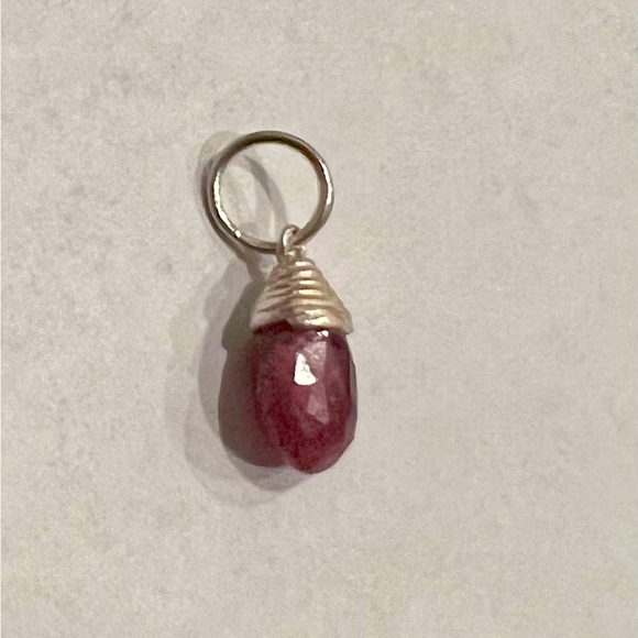 Genuine real Ruby: Sterling silver Ruby pendant - Picture 1 of 5